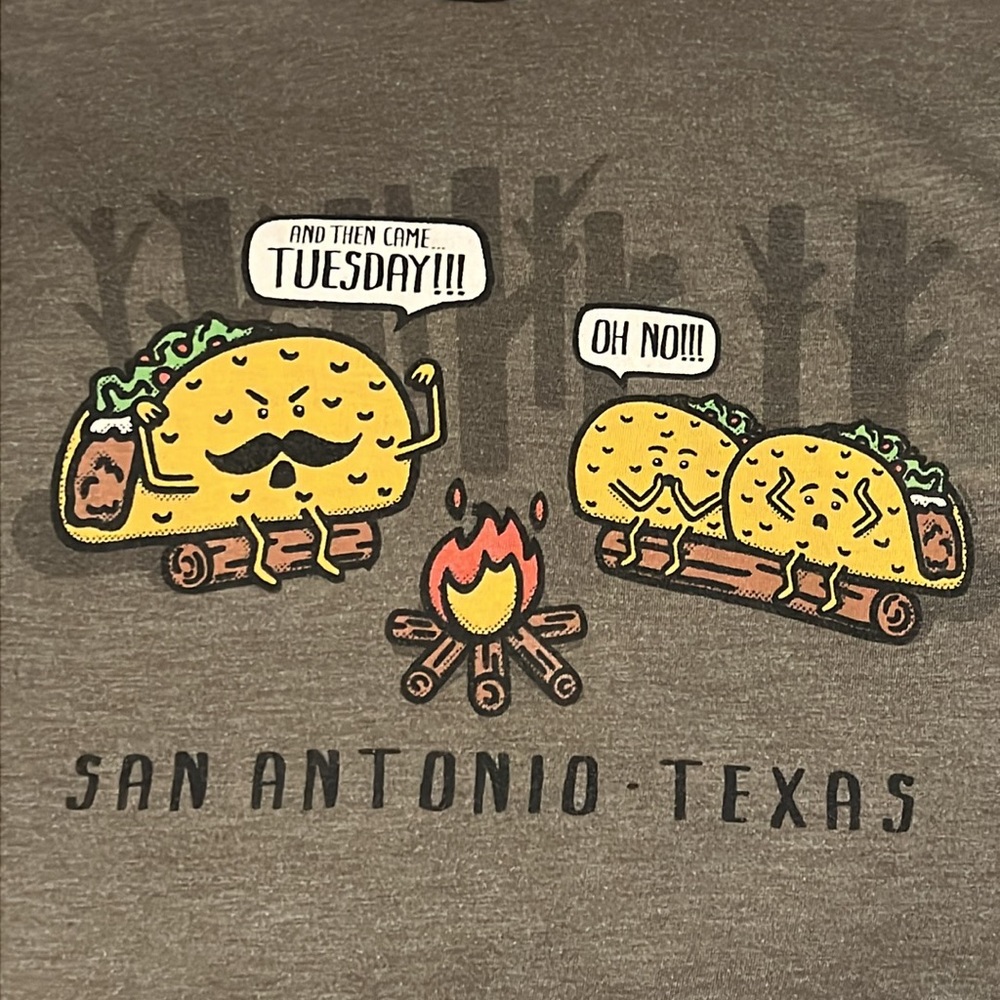 THE DUCK COMPANY Funny Taco Tuesday Shirt Size Small 💕